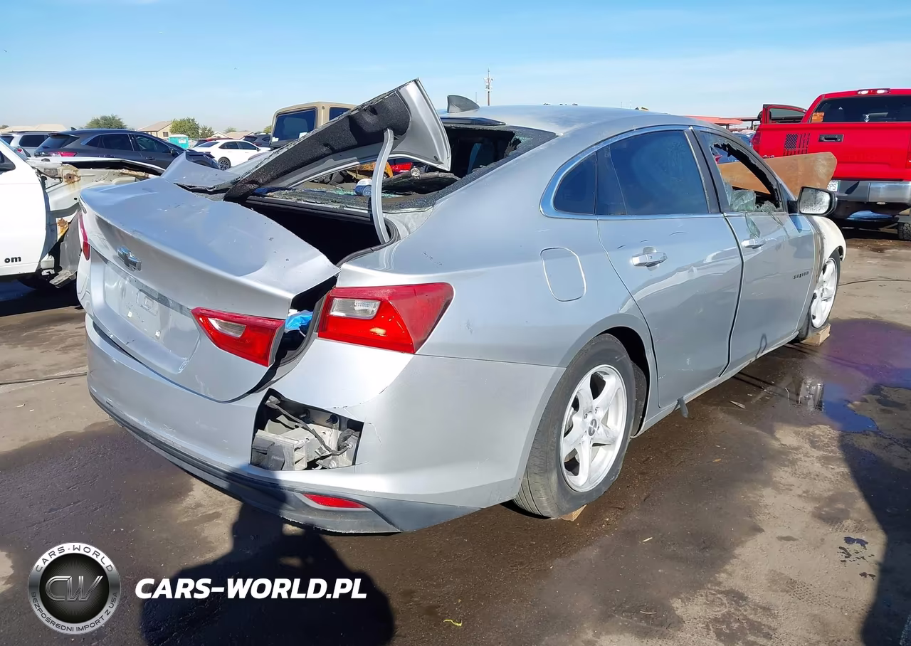 2016 Chevrolet Malibu Ls VIN:1G1ZB5ST8GF336355 - 4