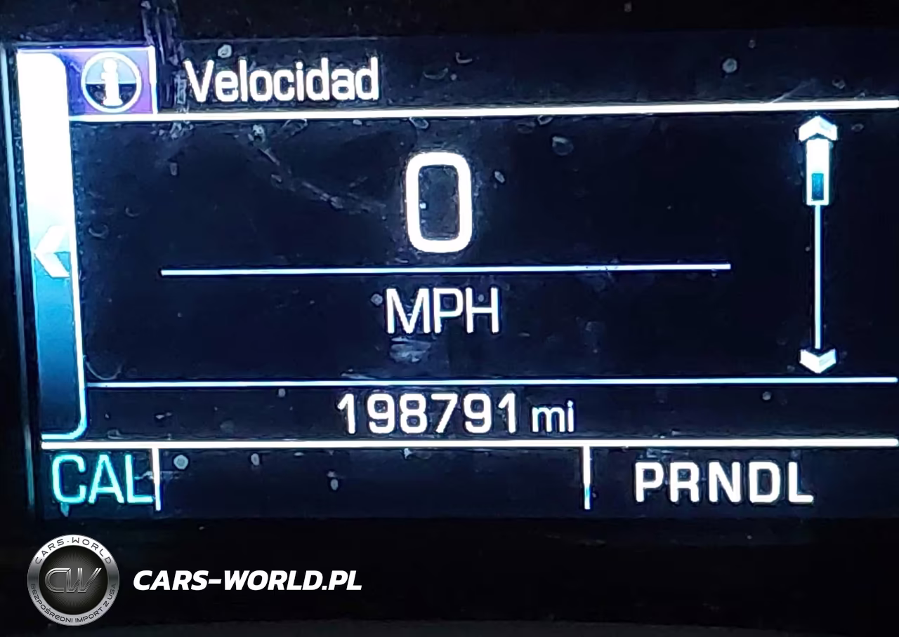 2018 Chevrolet Tahoe Lt VIN:1GNSCBKC1JR278221 - 15