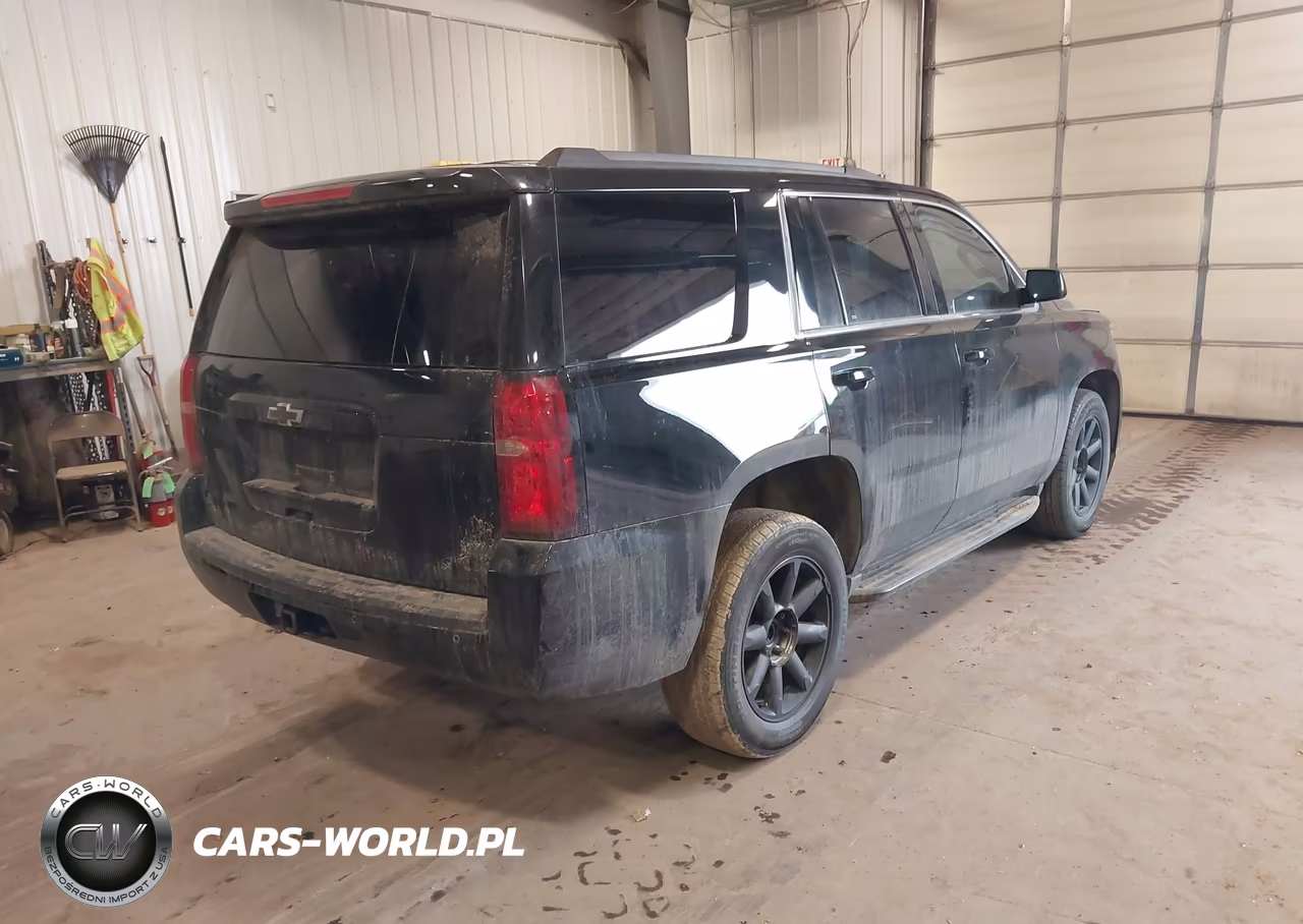 2018 Chevrolet Tahoe Lt VIN:1GNSCBKC1JR278221 - 4