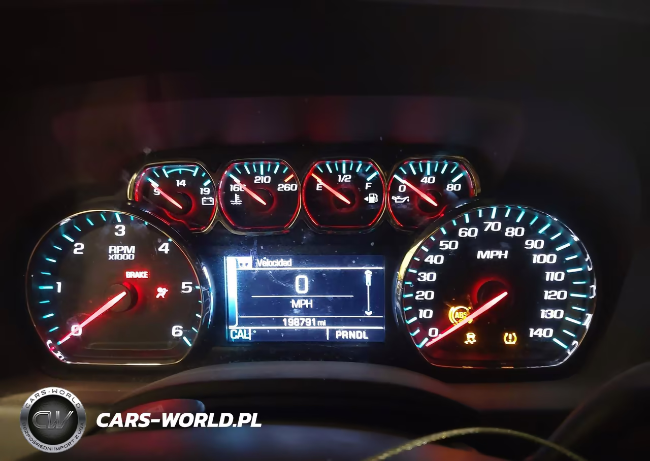 2018 Chevrolet Tahoe Lt VIN:1GNSCBKC1JR278221 - 7
