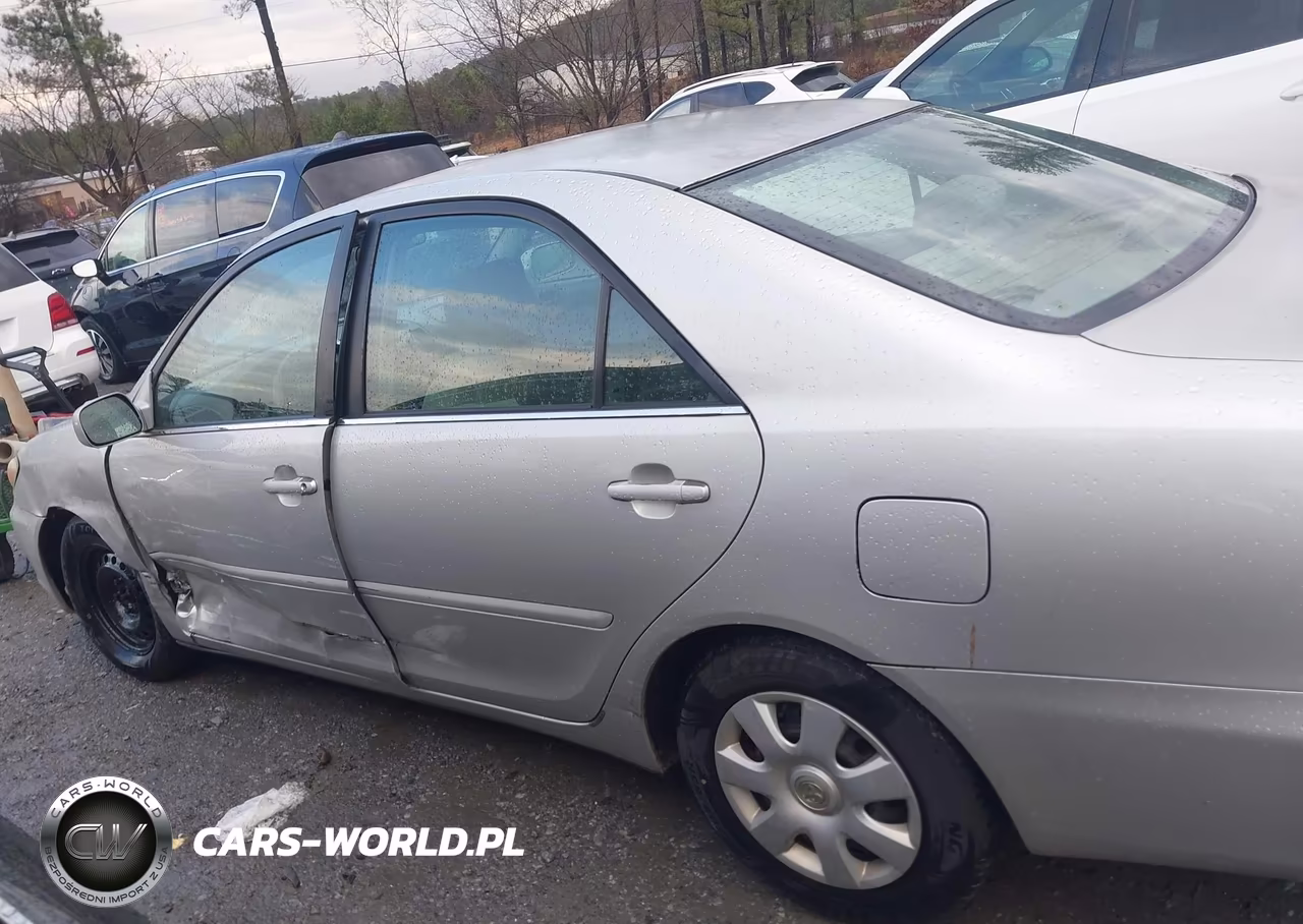 2003 Toyota Camry Le VIN:4T1BE32K73U221839 - 14