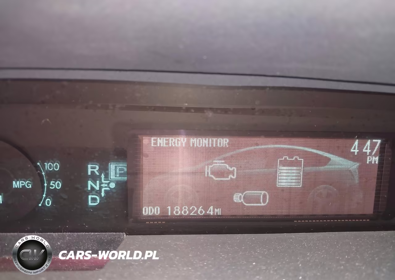 2015 Toyota Prius Persona Series Special Edition VIN:JTDKN3DU5F0421309 - 15