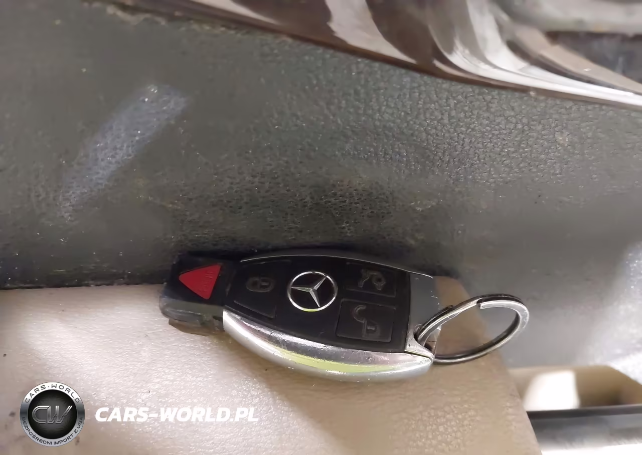2010 Mercedes-Benz Glk 350 4Matic VIN:WDCGG8HBXAF428195 - 11