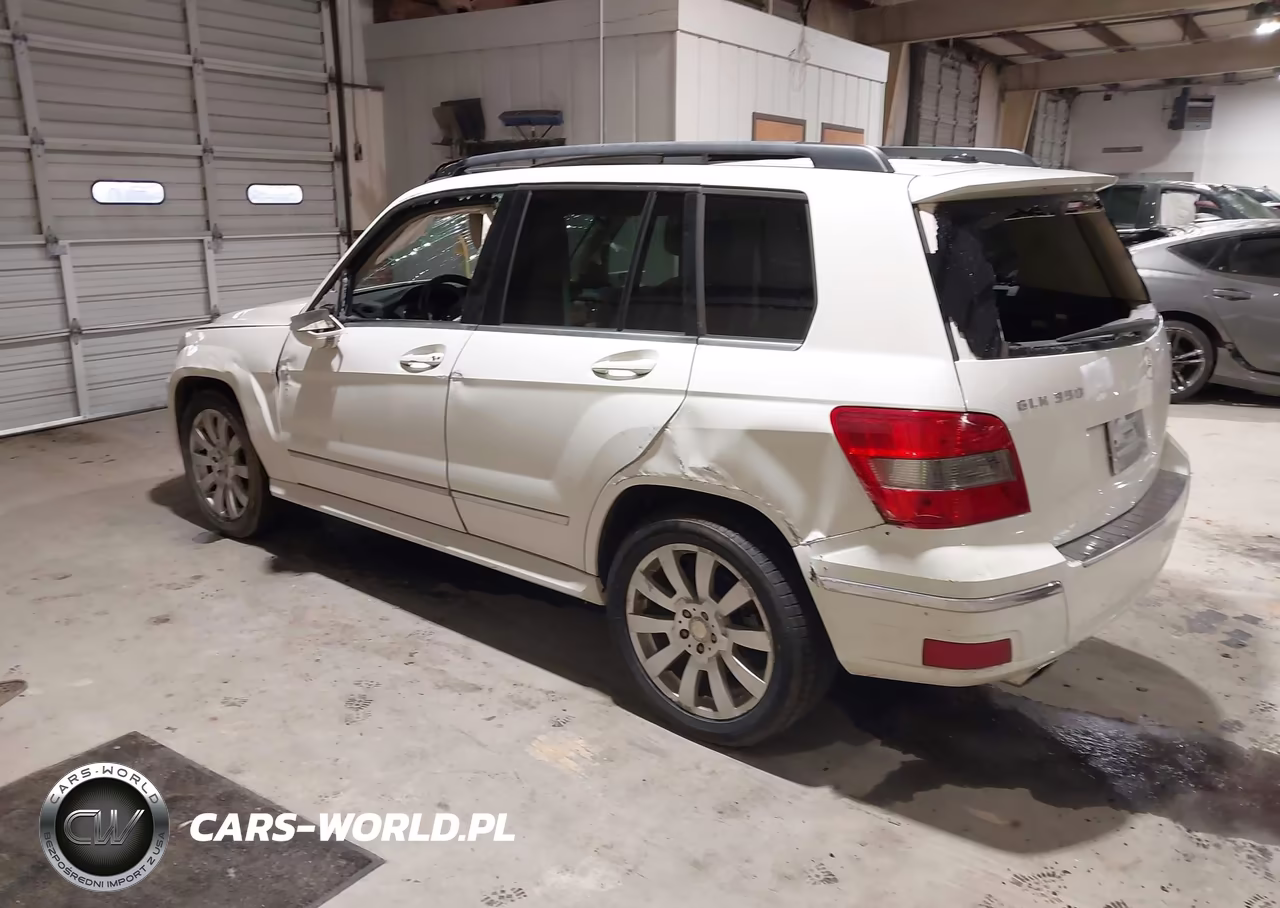 2010 Mercedes-Benz Glk 350 4Matic VIN:WDCGG8HBXAF428195 - 3