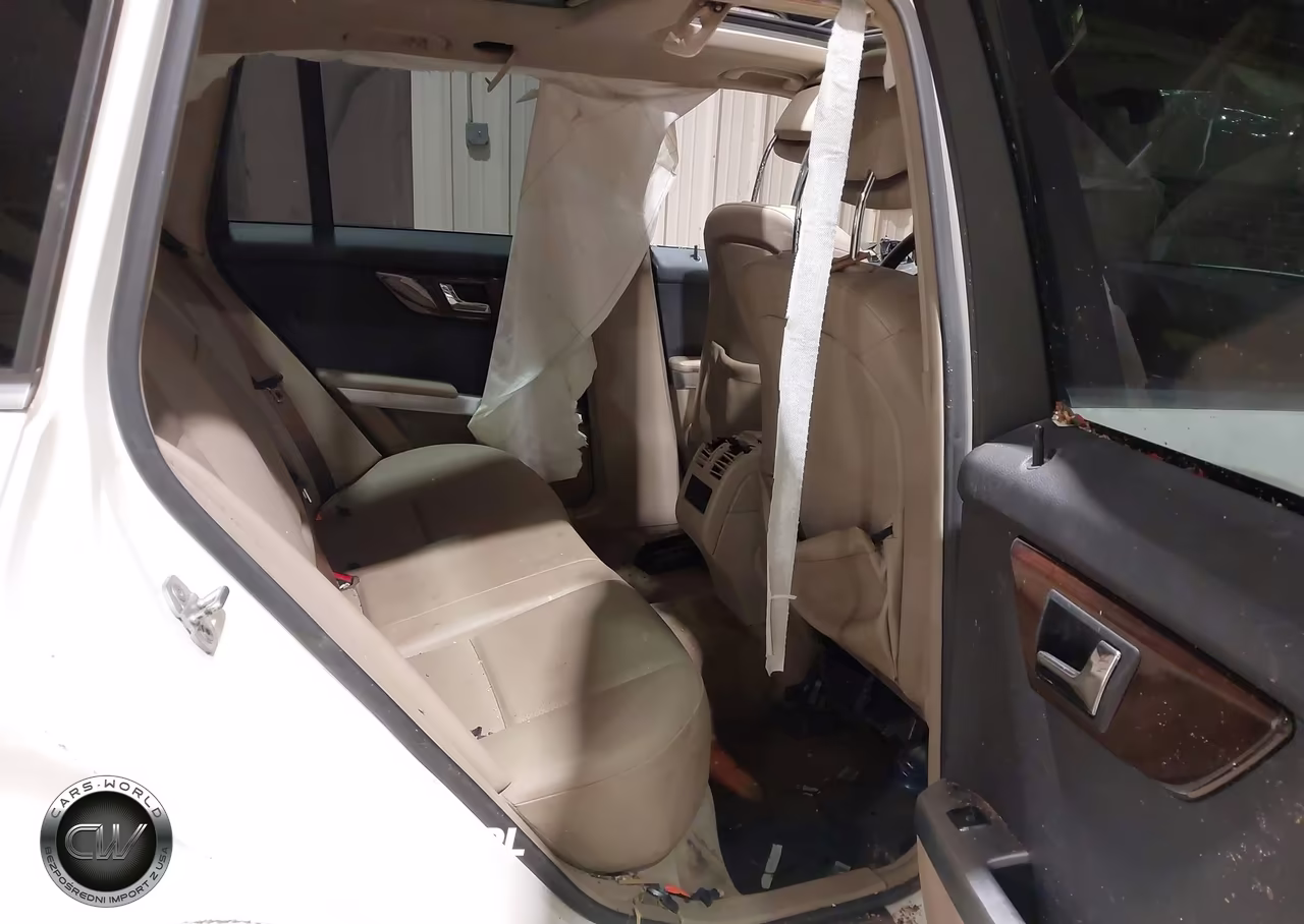 2010 Mercedes-Benz Glk 350 4Matic VIN:WDCGG8HBXAF428195 - 8