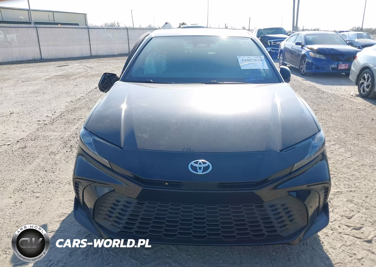 2025 Toyota Camry Se VIN:4T1DAACK9SU638062 - 12