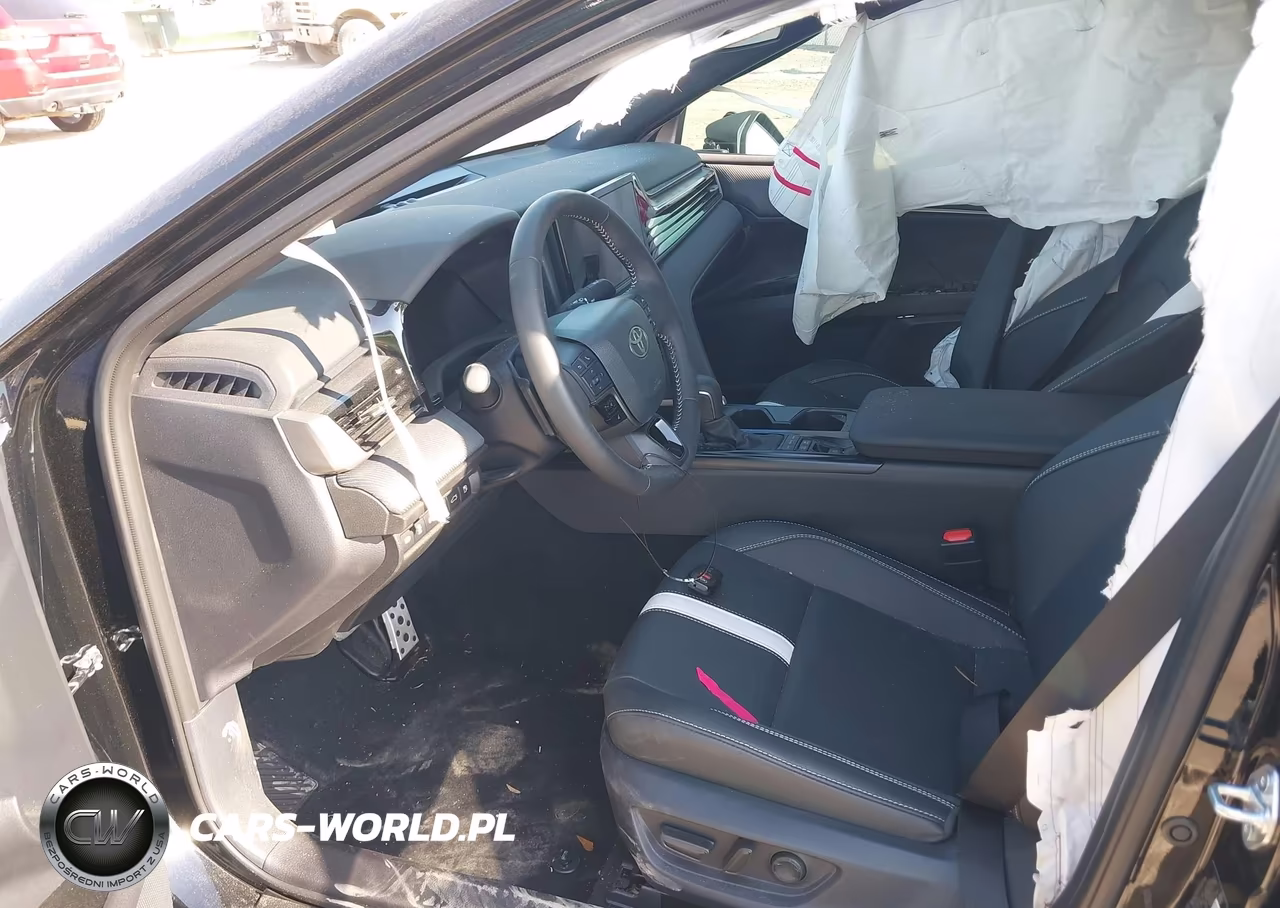 2025 Toyota Camry Se VIN:4T1DAACK9SU638062 - 5
