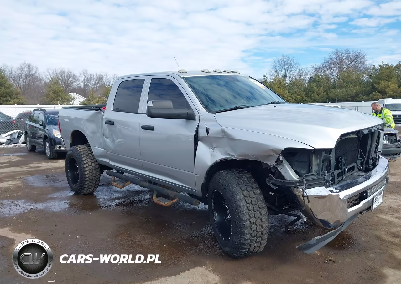 2017 Ram 2500 Tradesman 4X4 6'4 Box
