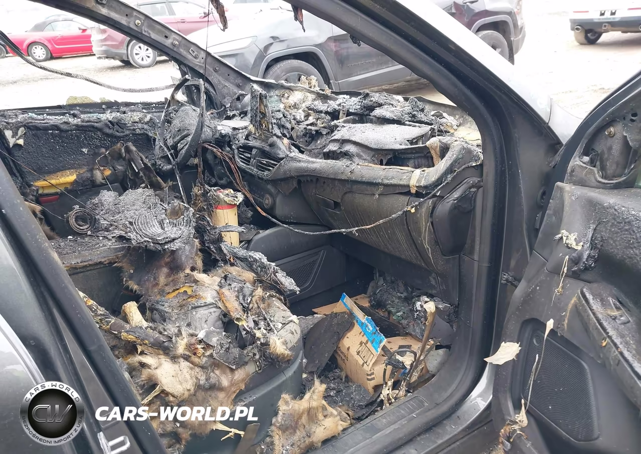 2020 Ford Escape Se VIN:1FMCU9G61LUA78165 - 5