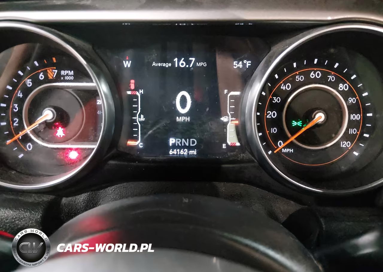 2019 Jeep Wrangler Unlimited Sahara 4X4 VIN:1C4HJXEG5KW515378 - 16