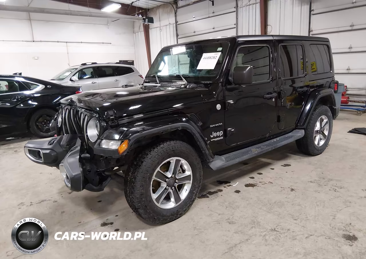 2019 Jeep Wrangler Unlimited Sahara 4X4 VIN:1C4HJXEG5KW515378 - 2