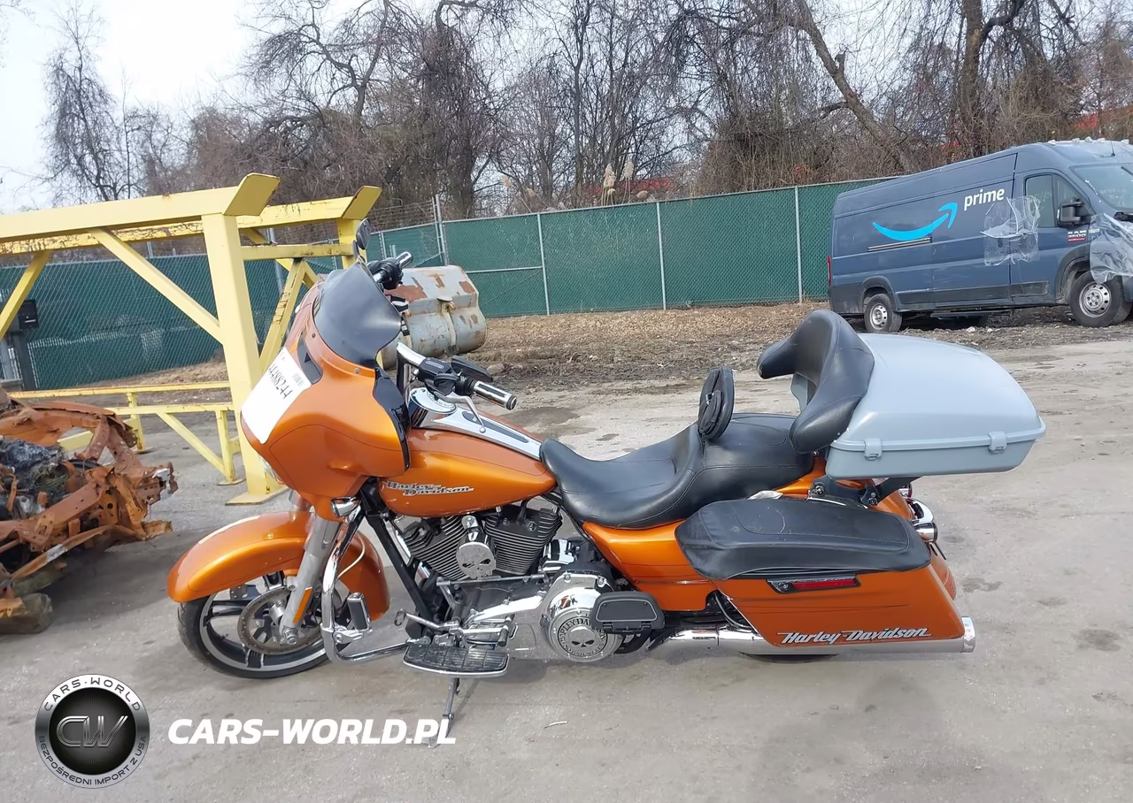2014 Harley-Davidson Flhxs Street Glide Special VIN:1HD1KRM35EB628881 - 13