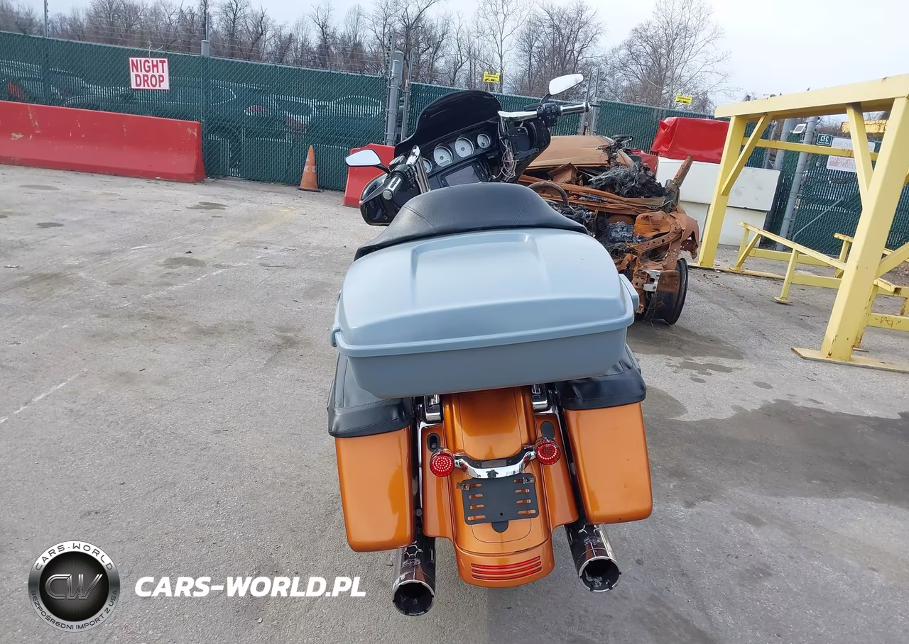 2014 Harley-Davidson Flhxs Street Glide Special VIN:1HD1KRM35EB628881 - 6