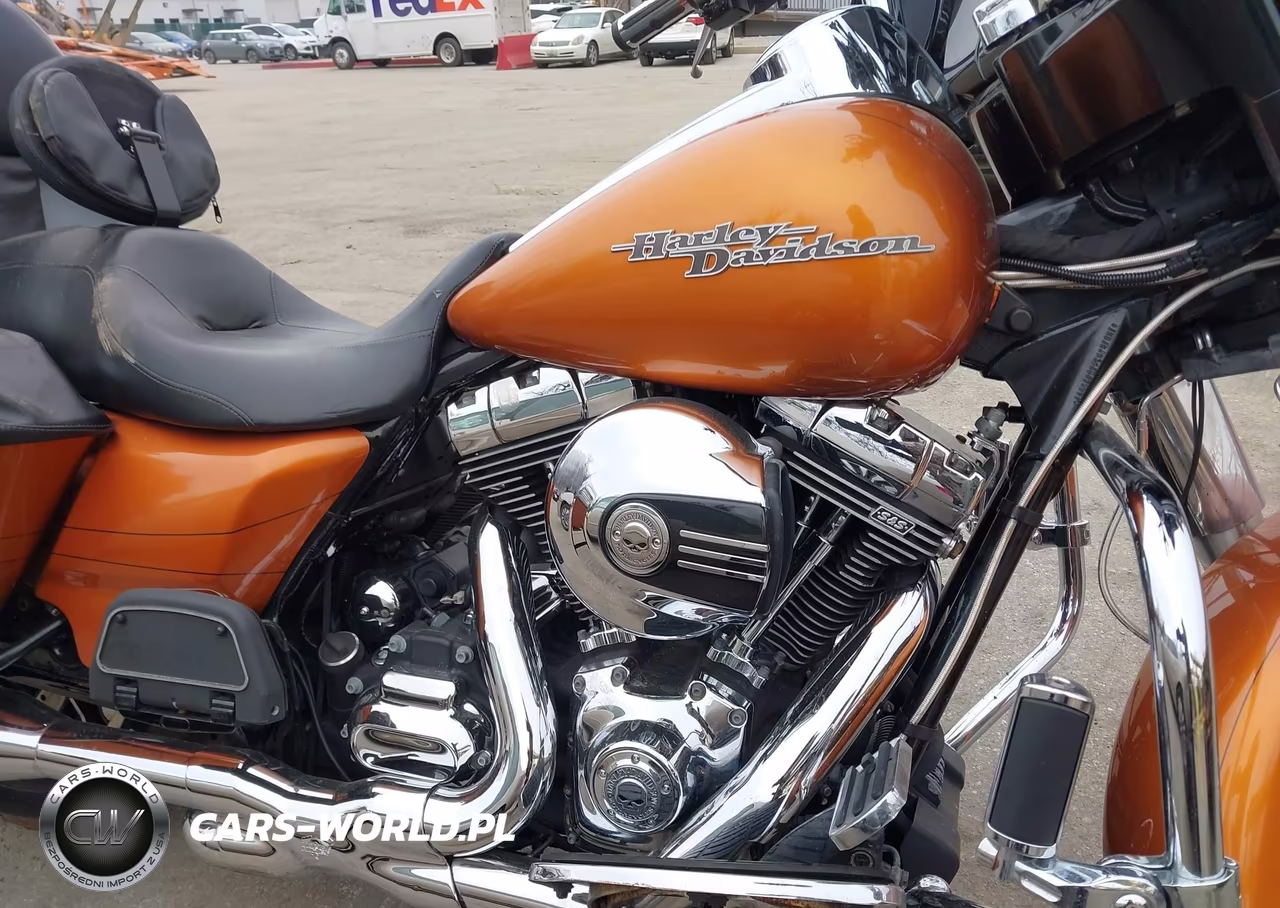 2014 Harley-Davidson Flhxs Street Glide Special VIN:1HD1KRM35EB628881 - 8