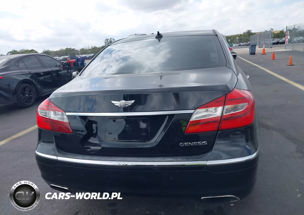 2013 Hyundai Genesis 3.8 VIN:KMHGC4DD0DU241495 - 16