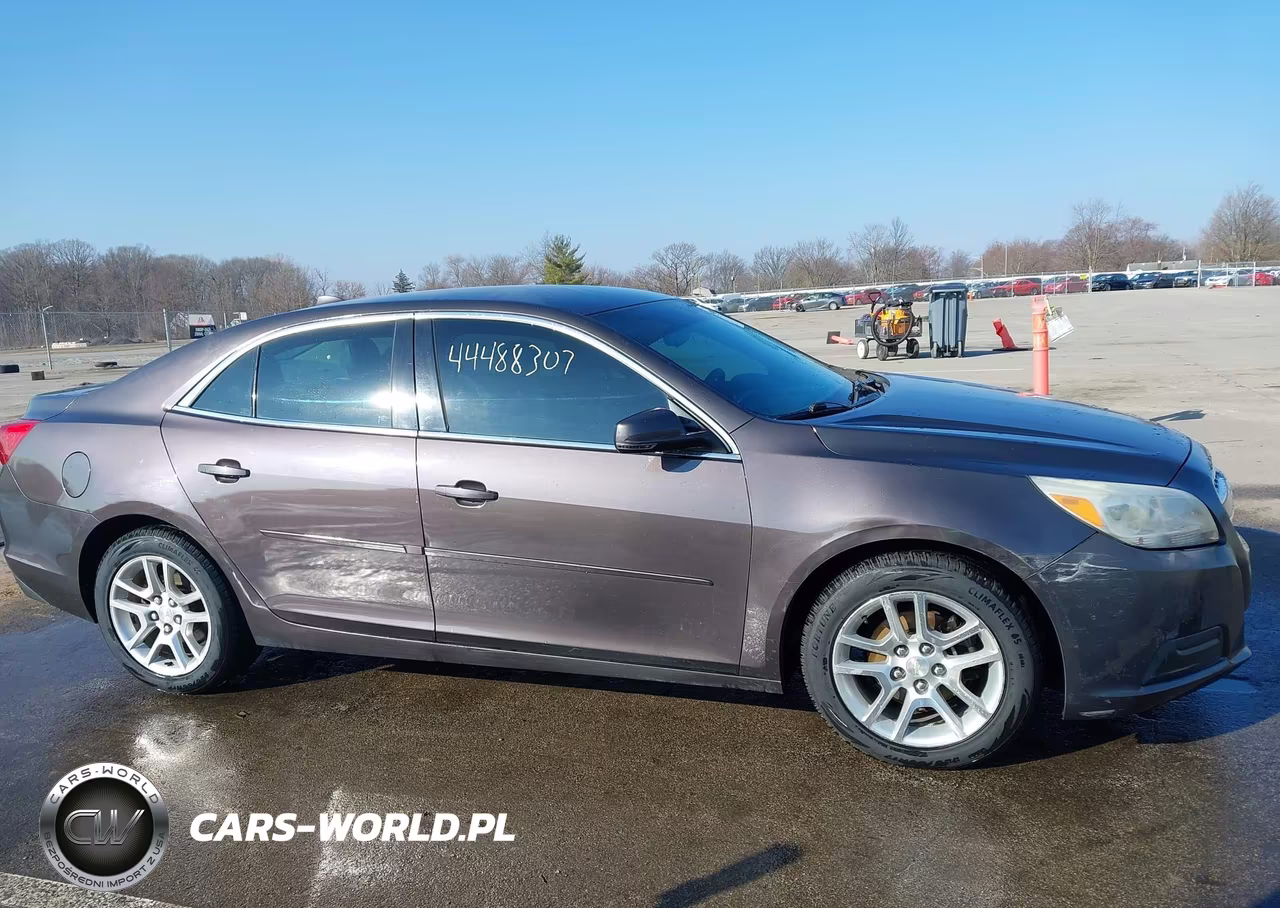 2013 Chevrolet Malibu 1Lt VIN:1G11C5SA0DF236898 - 13
