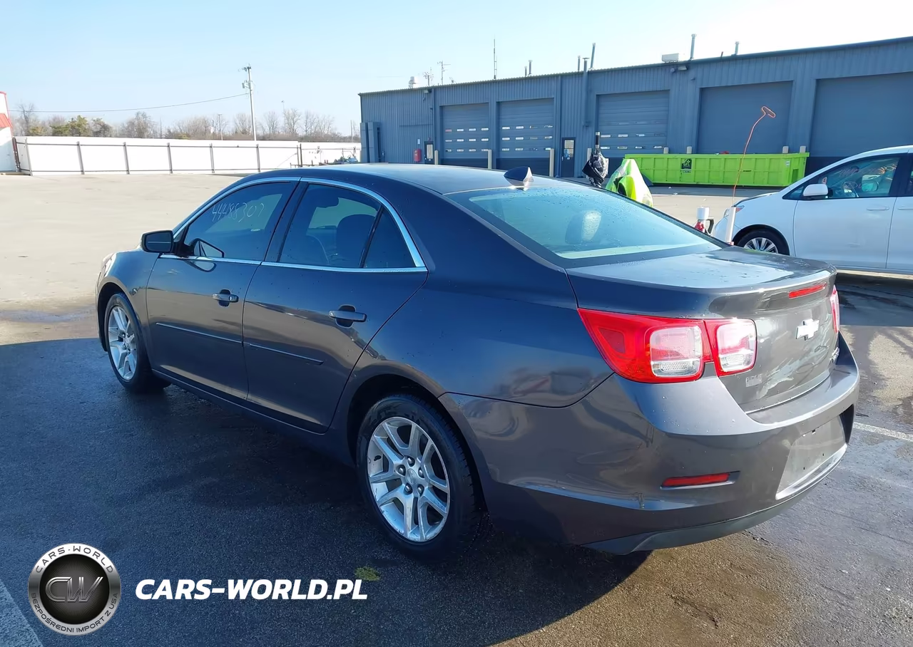2013 Chevrolet Malibu 1Lt VIN:1G11C5SA0DF236898 - 3