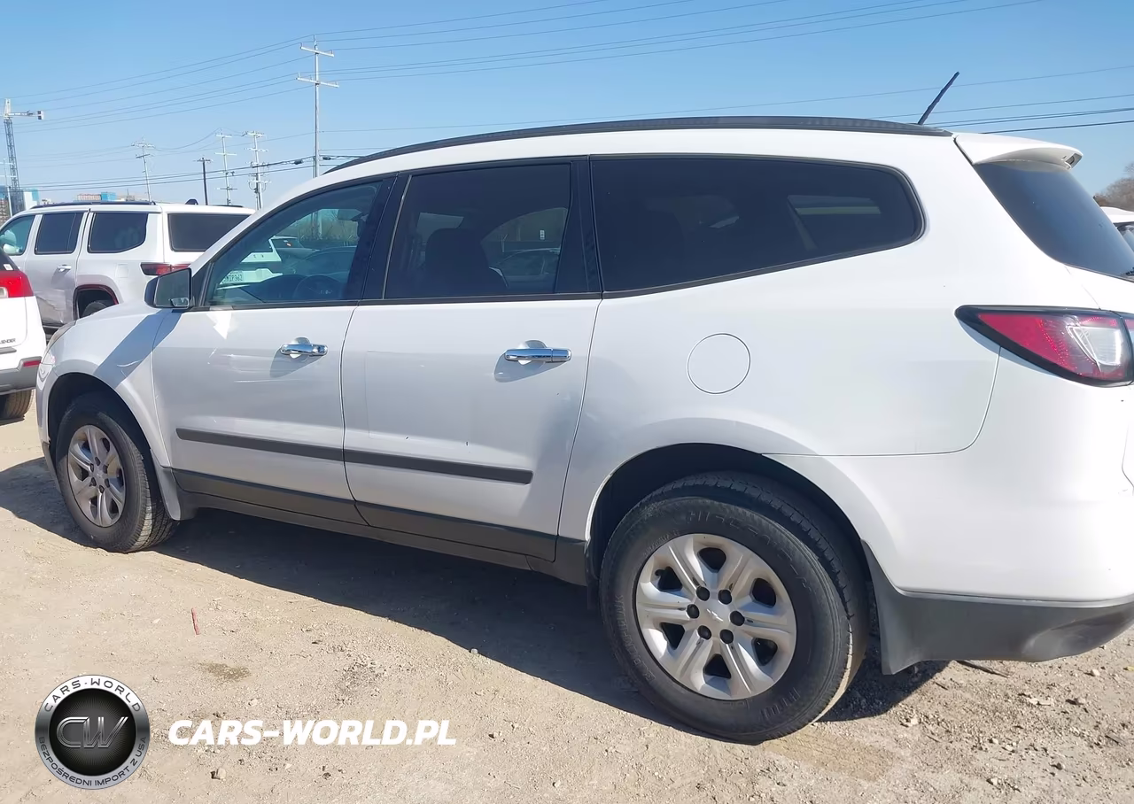 2017 Chevrolet Traverse Ls VIN:1GNKRFED2HJ325436 - 15
