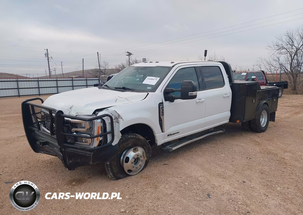2024 Ford F-350 Lariat VIN:1FT8W3DT7REE77631 - 2