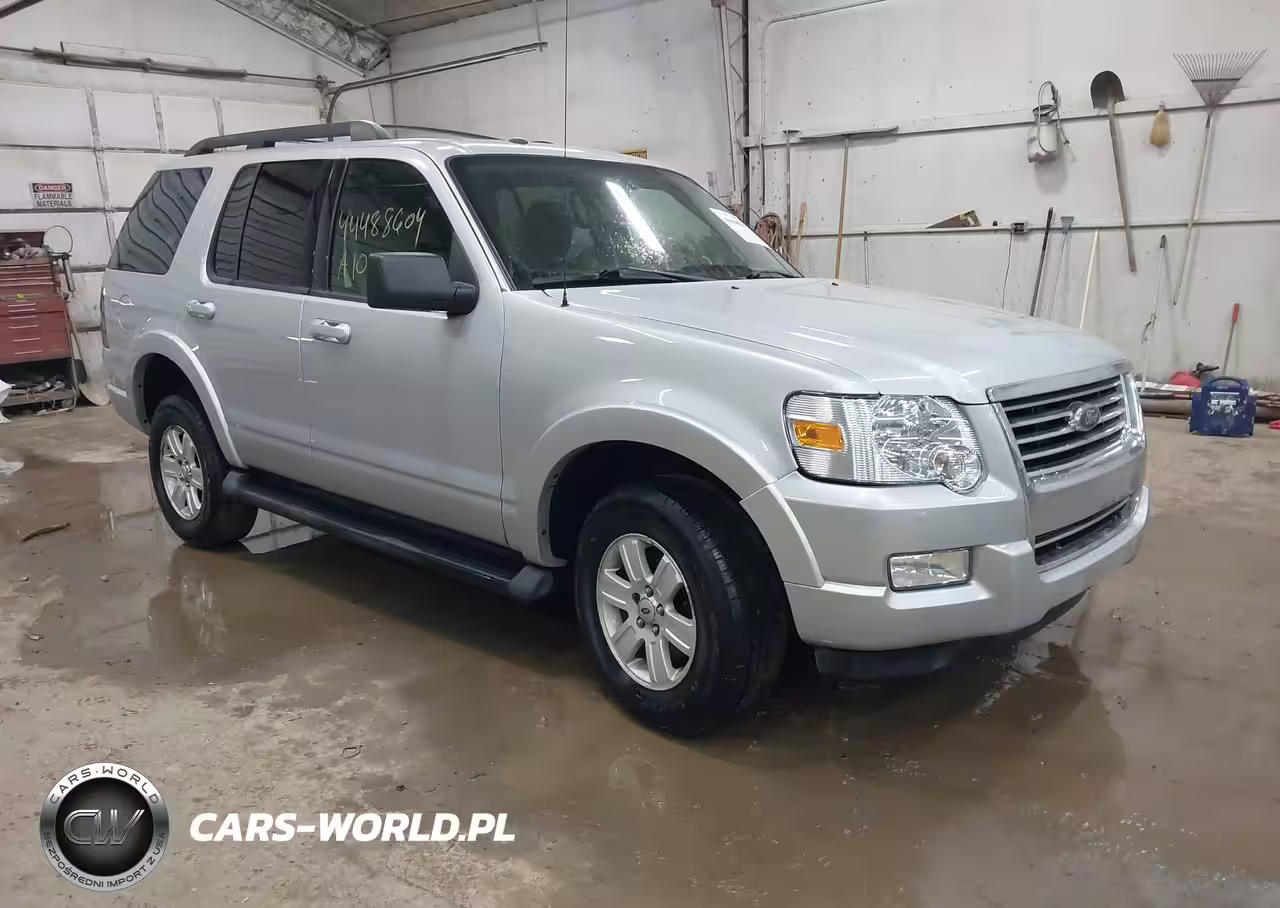 2010 Ford Explorer Xlt