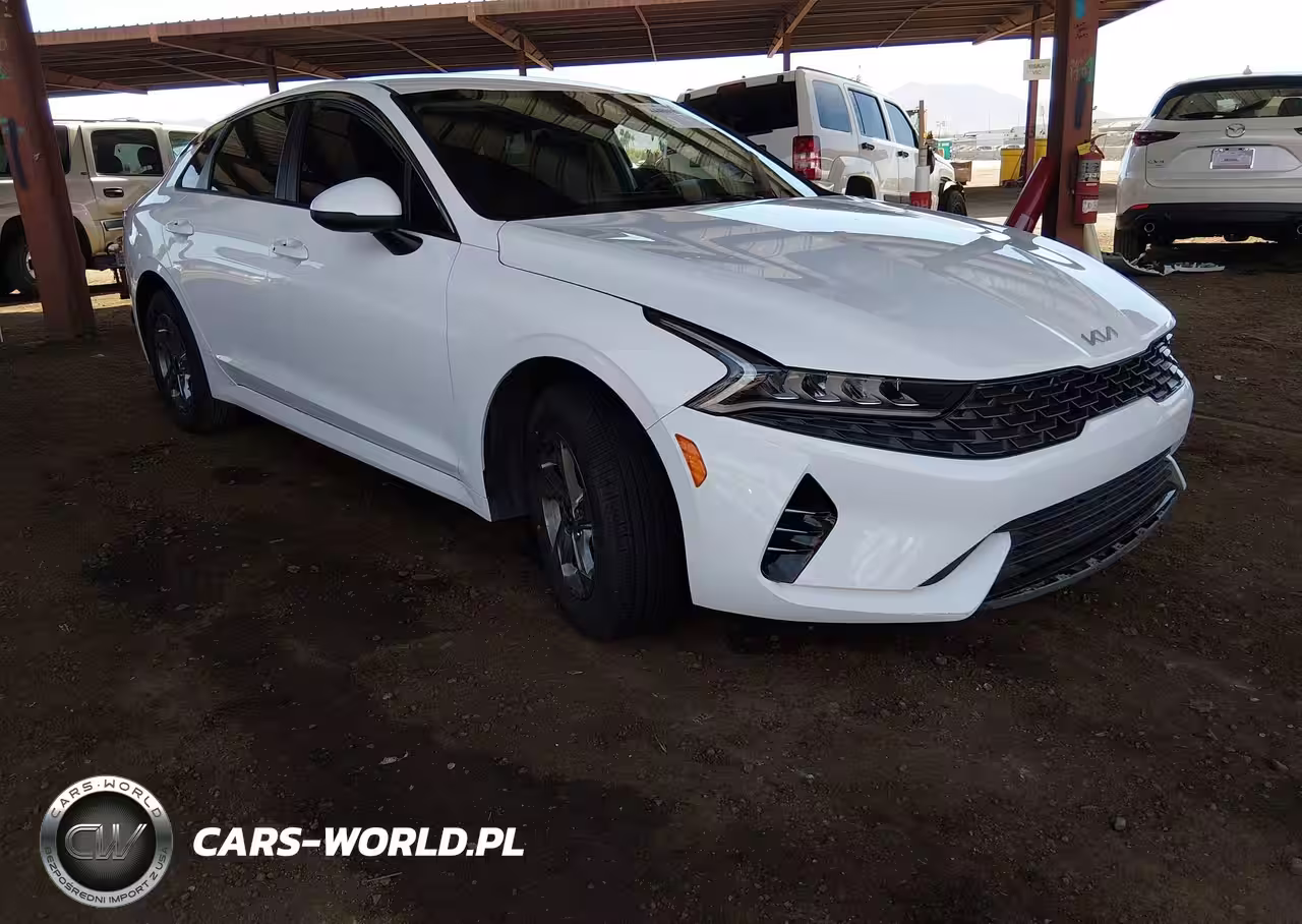 2023 Kia K5 Lxs