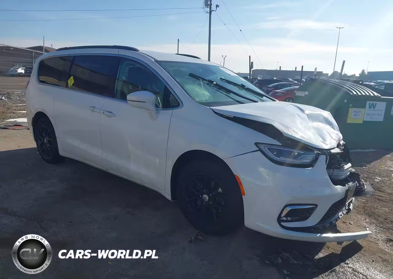 2022 Chrysler Pacifica Touring L