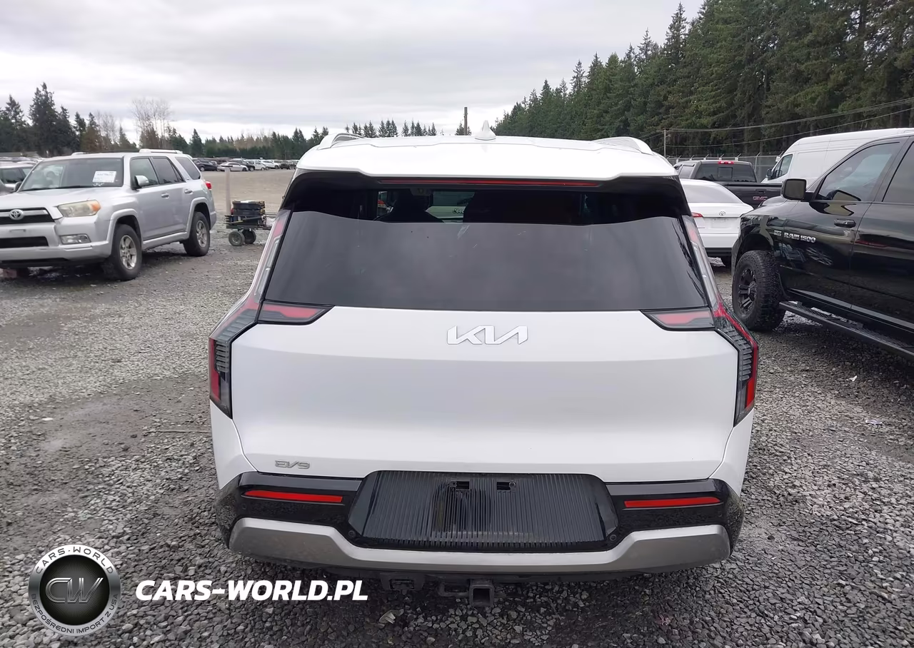 2025 Kia Ev9 Land VIN:5XYADFS59SG001052 - 17