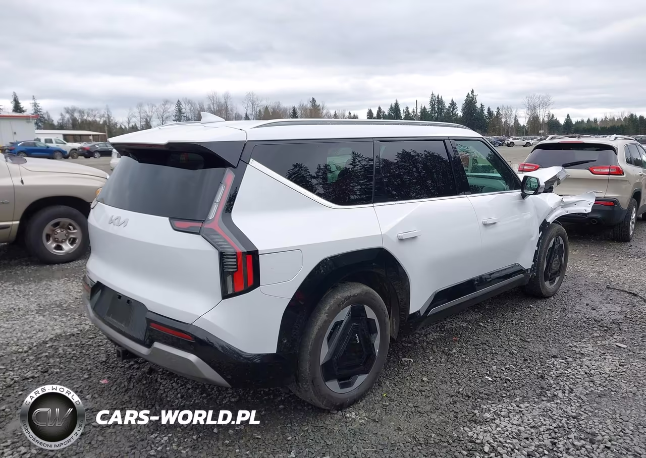 2025 Kia Ev9 Land VIN:5XYADFS59SG001052 - 4