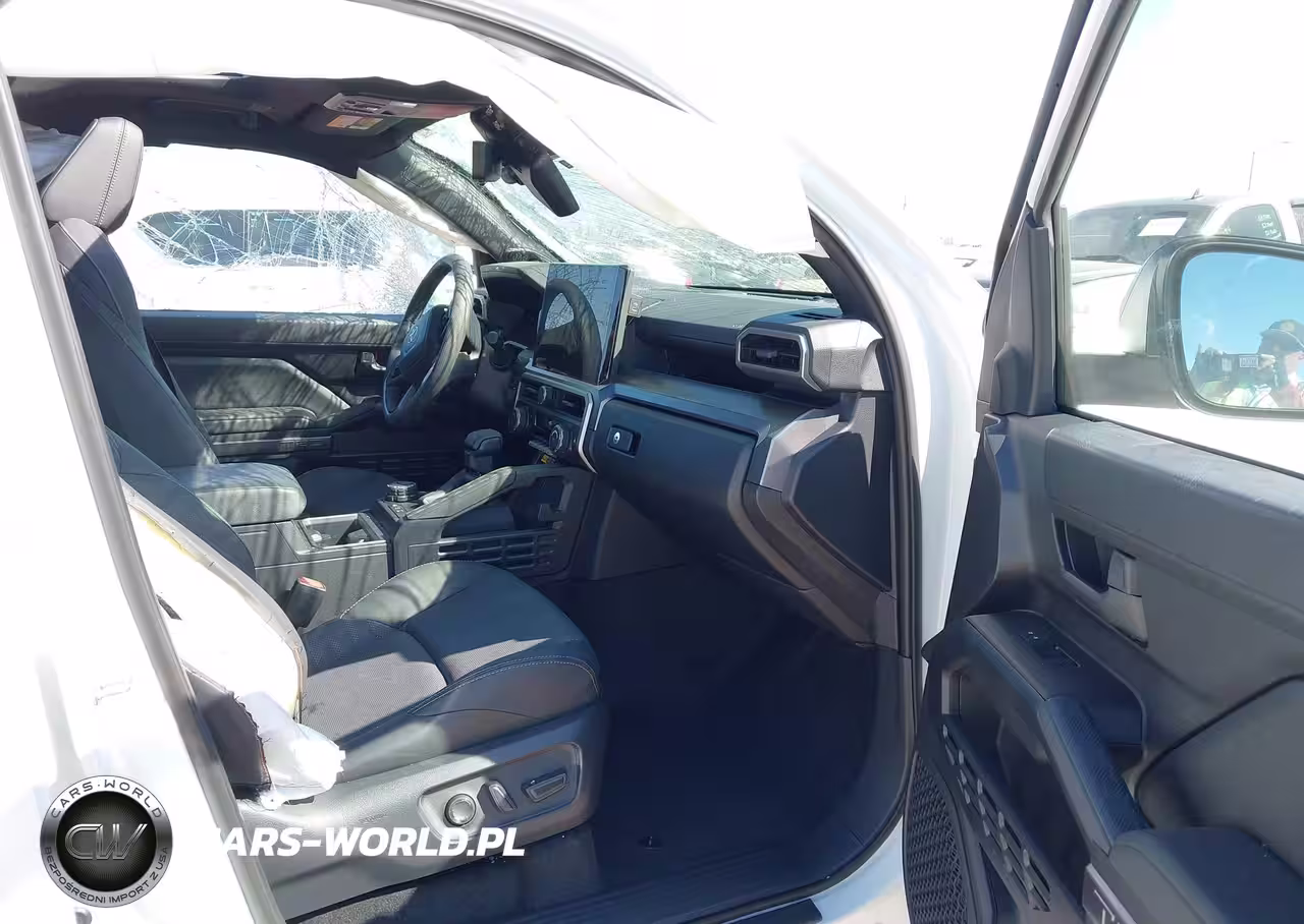 2025 Toyota 4Runner Hybrid Trd Off Road Premium VIN:JTEVB5BR5S5015491 - 5
