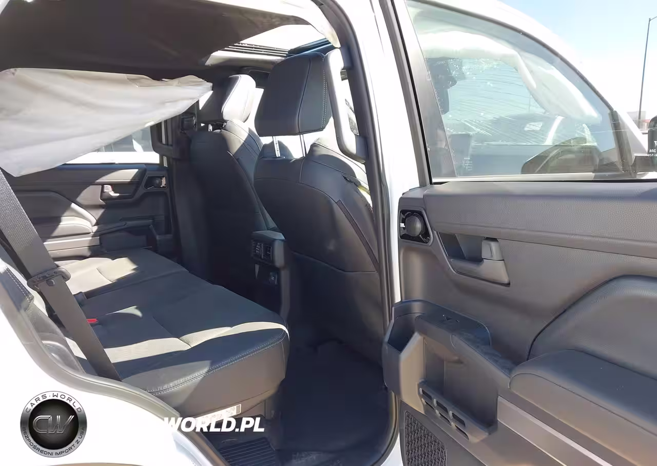 2025 Toyota 4Runner Hybrid Trd Off Road Premium VIN:JTEVB5BR5S5015491 - 8