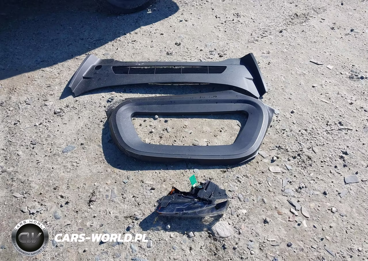 2024 Tesla Model Y Long Range Dual Motor All-Wheel Drive VIN:7SAYGDEE6RA331643 - 12