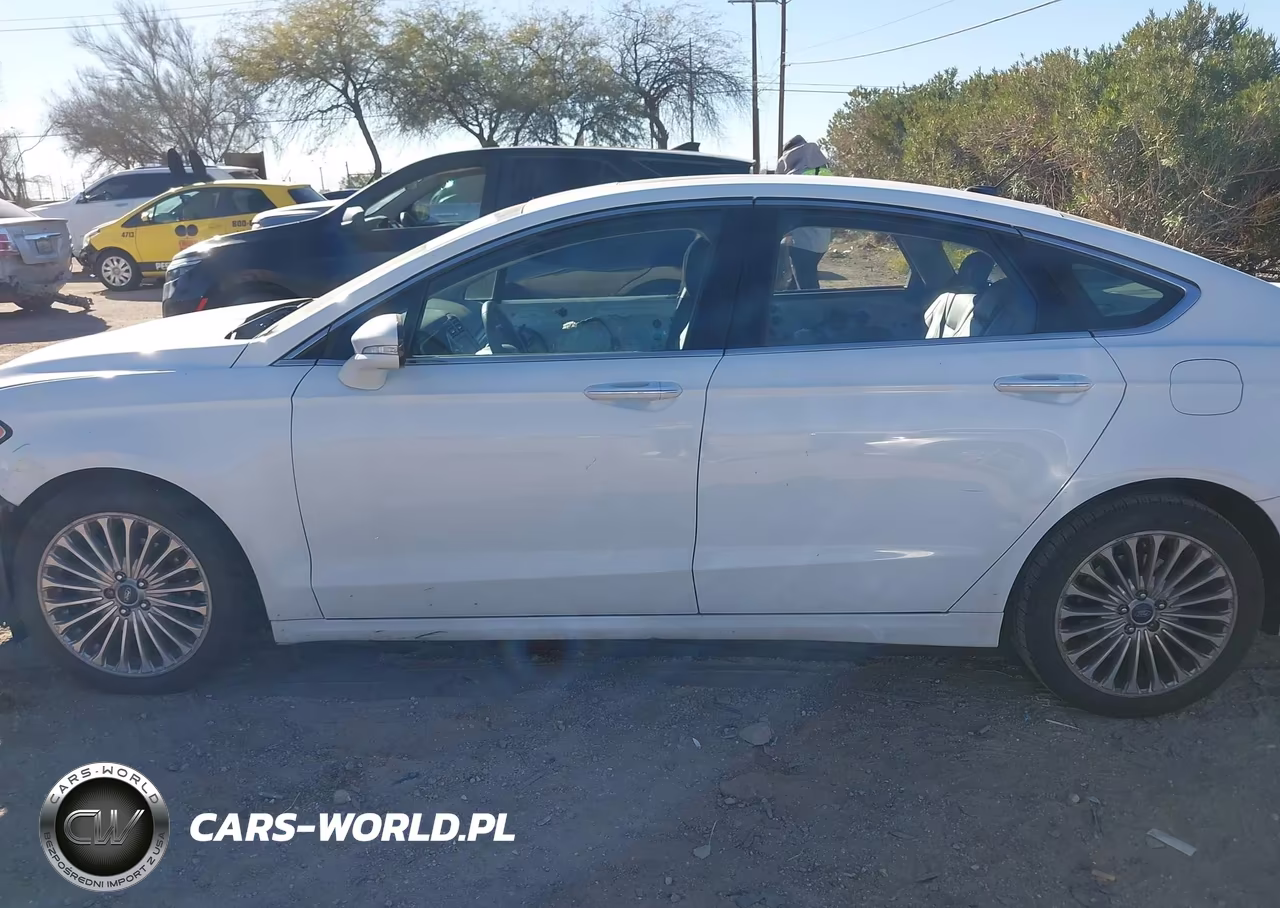 2015 Ford Fusion Titanium VIN:3FA6P0K9XFR152688 - 15