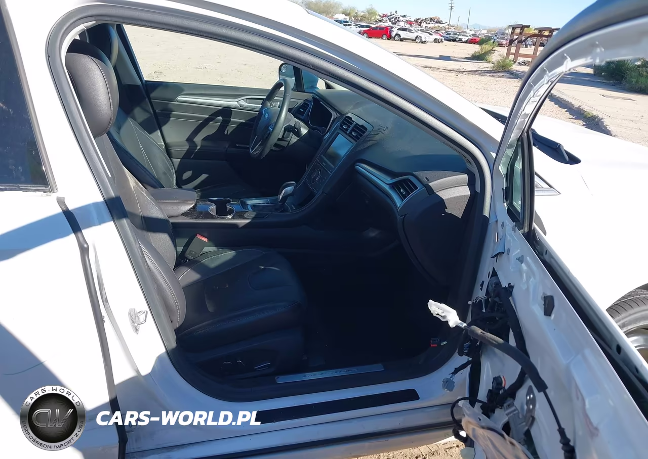 2015 Ford Fusion Titanium VIN:3FA6P0K9XFR152688 - 5