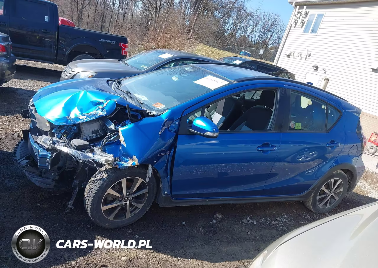 2019 Toyota Prius C L VIN:JTDKDTB32K1624997 - 14
