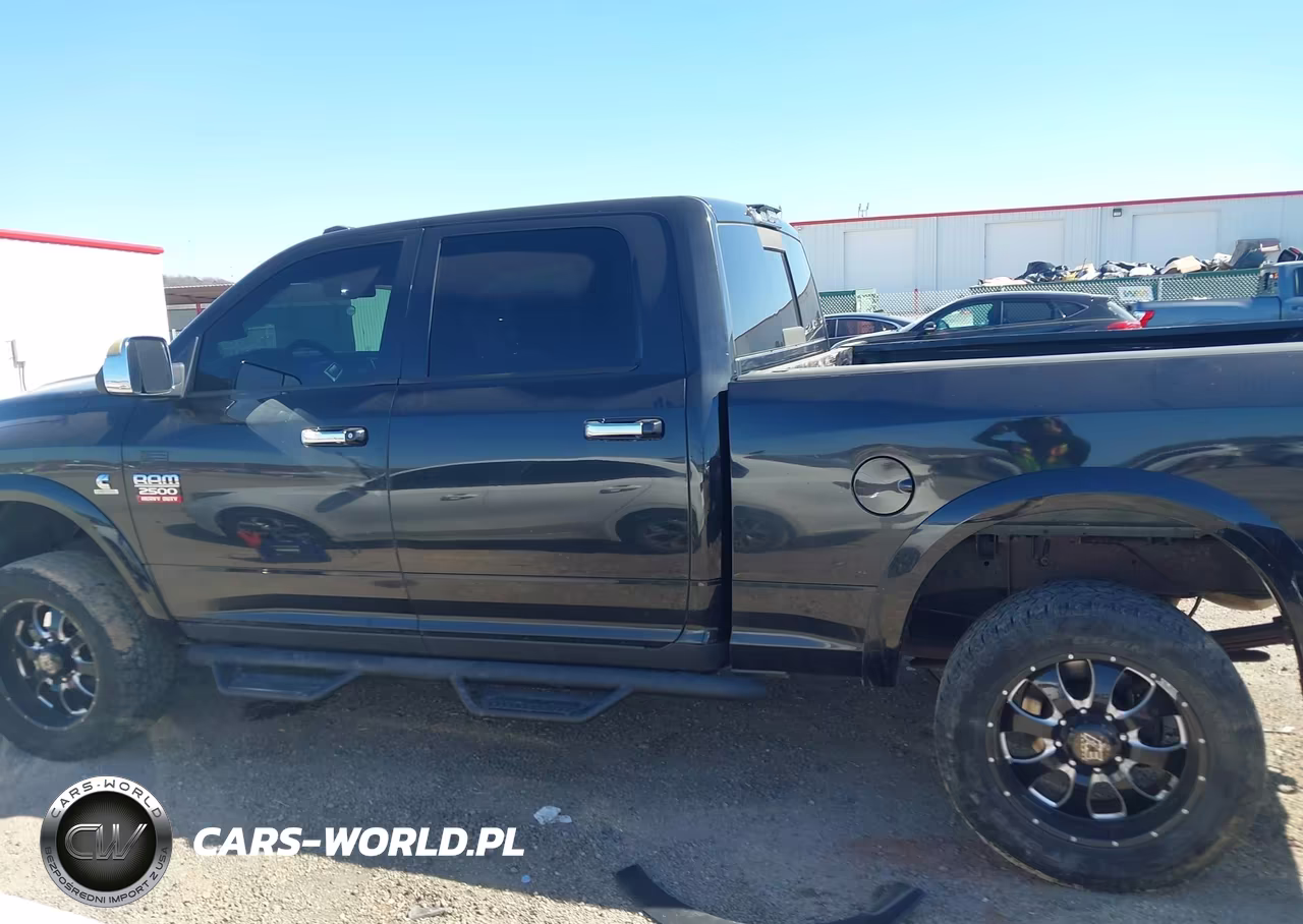 2011 Ram Ram 2500 Laramie VIN:3D7UT2CL7BG506083 - 14
