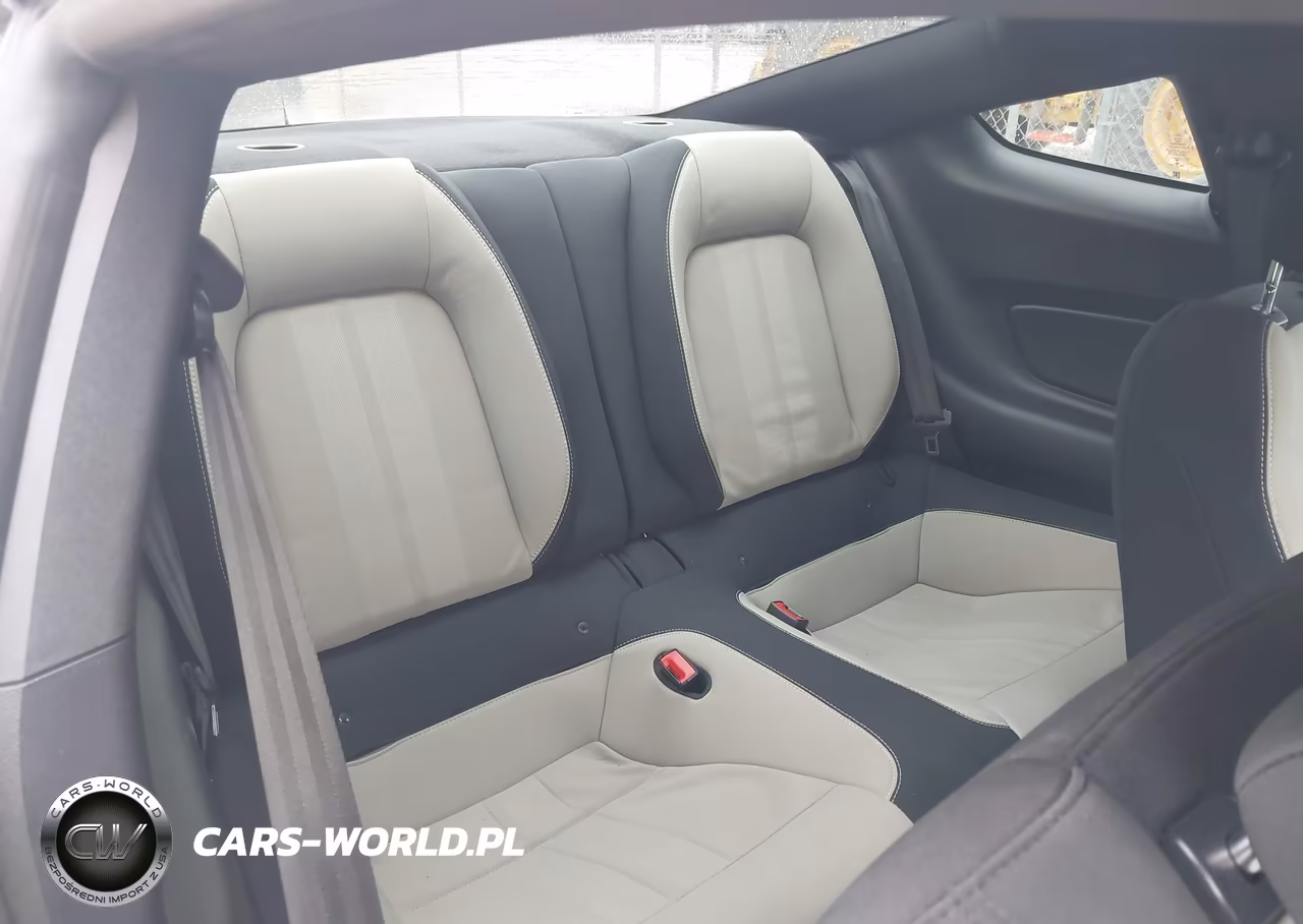 2018 Ford Mustang Ecoboost VIN:1FA6P8TH3J5118589 - 8