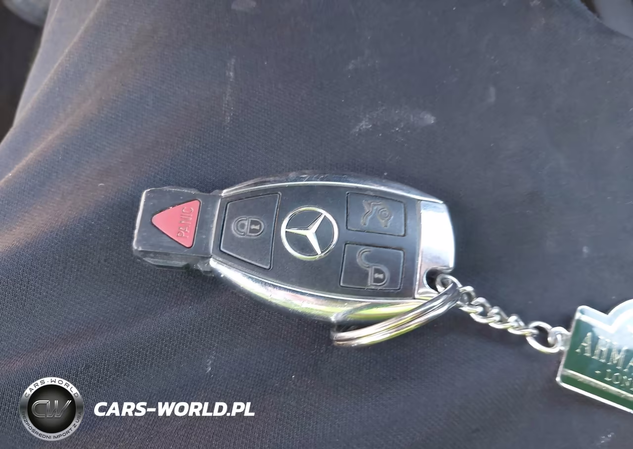 2011 Mercedes-Benz Glk 350 4Matic VIN:WDCGG8HBXBF661298 - 11