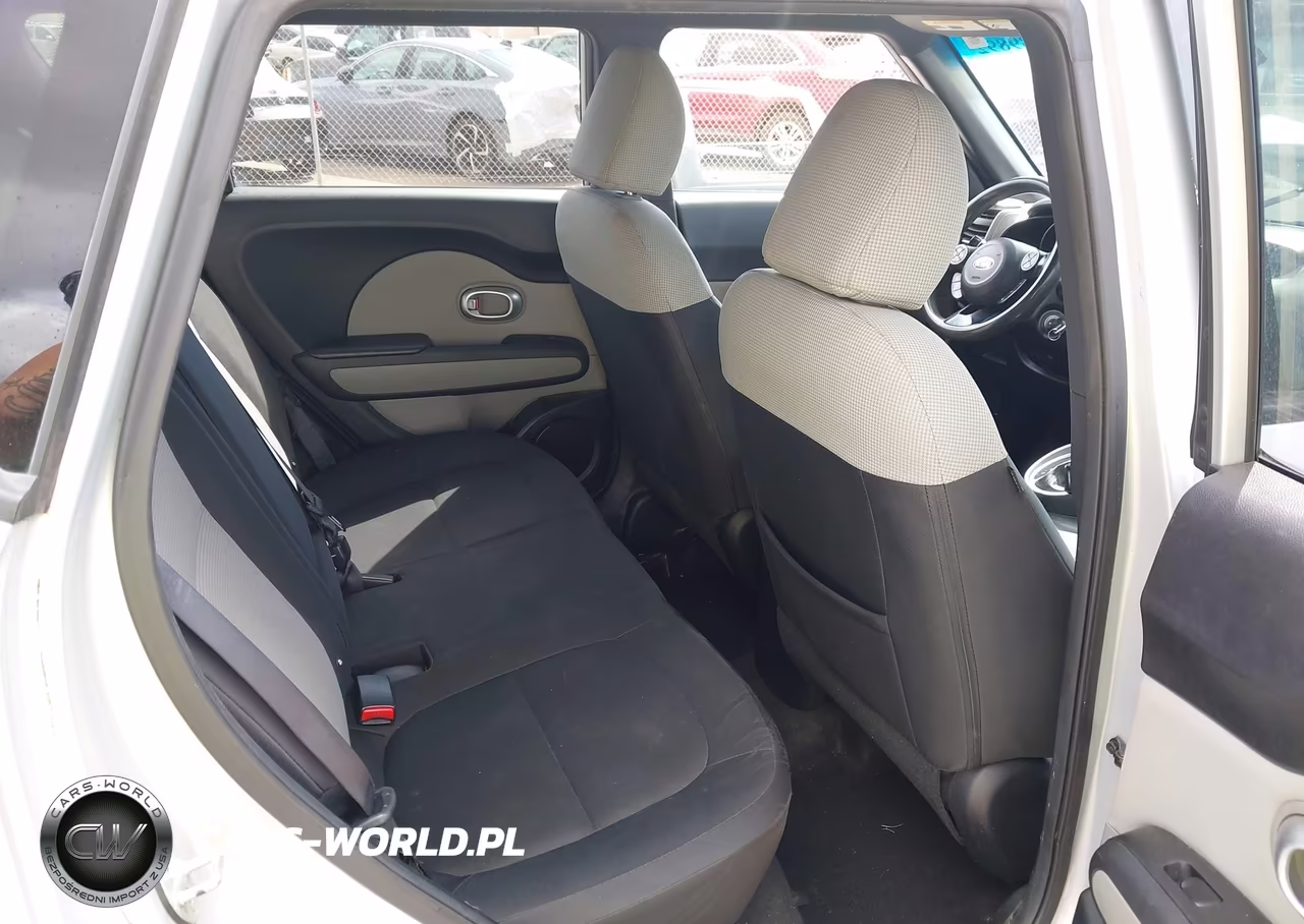 2014 Kia Soul VIN:KNDJN2A26E7702937 - 8