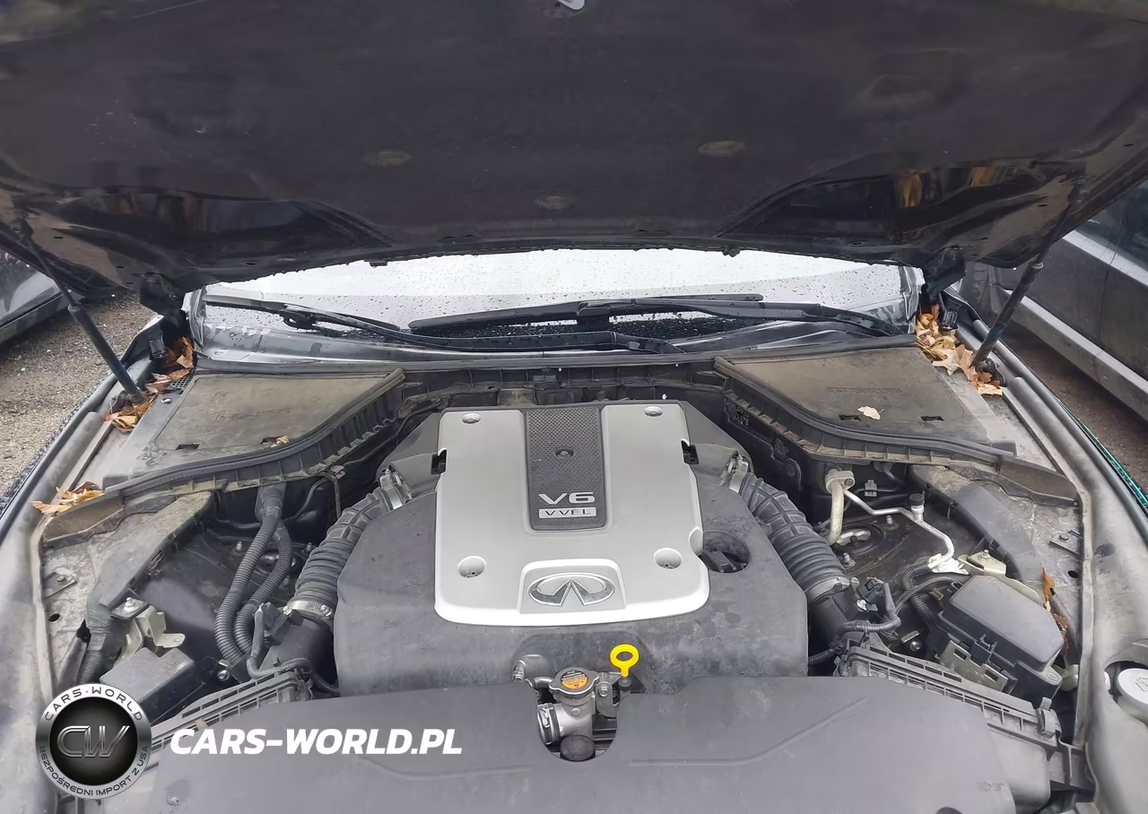 2015 Infiniti Q50 Premium VIN:JN1BV7AR2FM421660 - 10