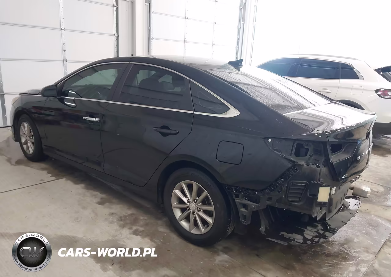 2018 Hyundai Sonata Se VIN:5NPE24AF1JH599845 - 3