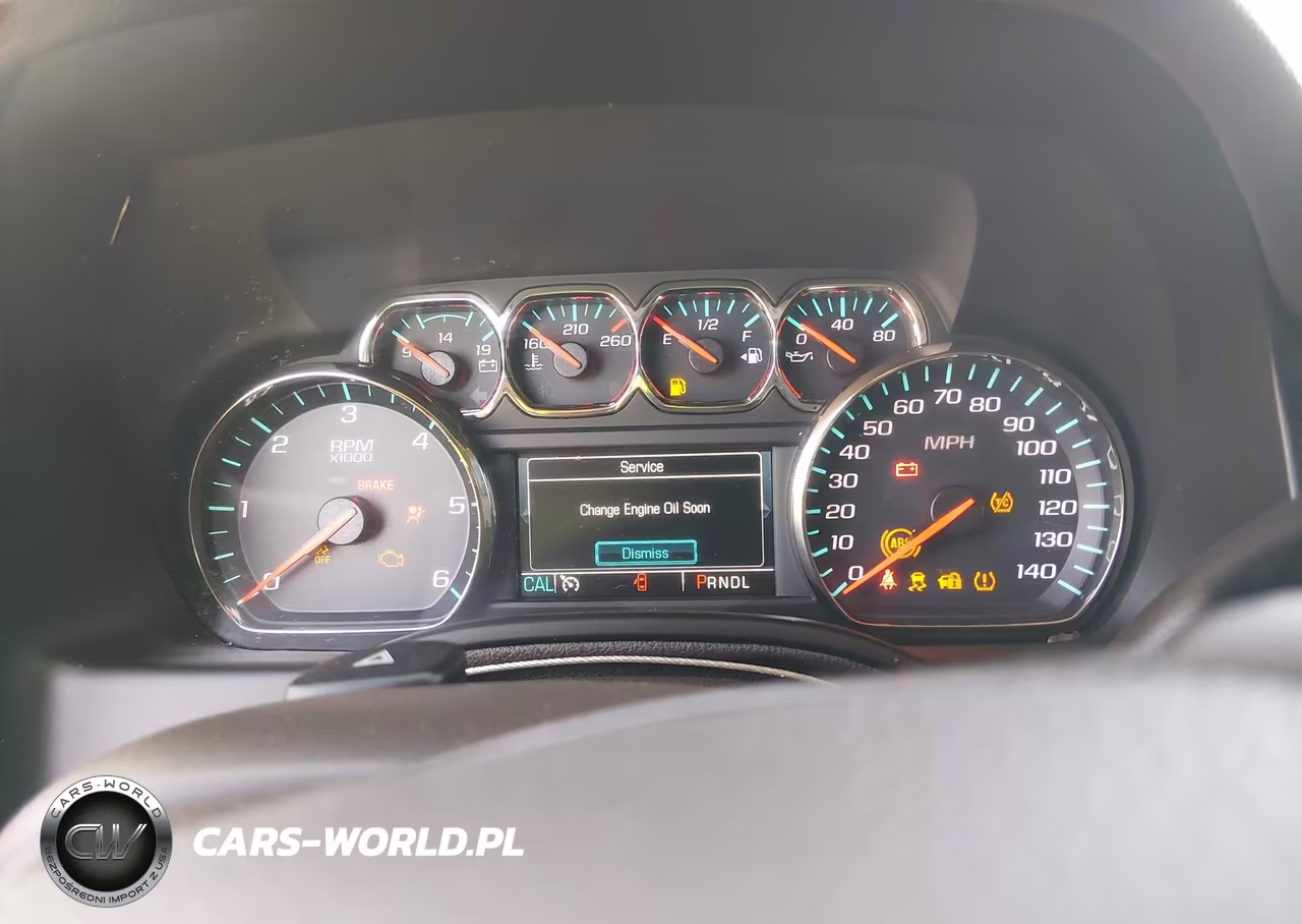 2018 Chevrolet Suburban Lt VIN:1GNSCHKC7JR389360 - 7