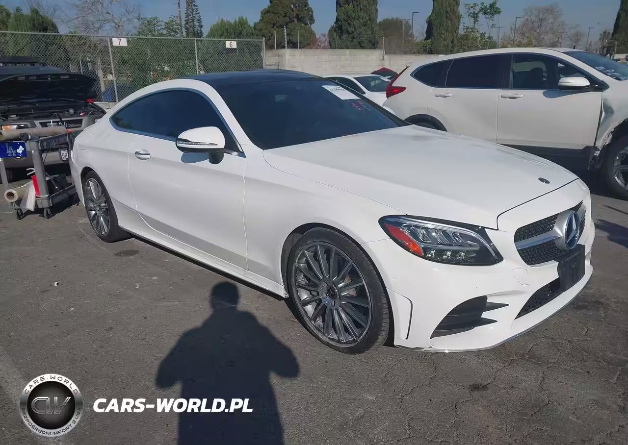 2019 Mercedes-Benz C 300