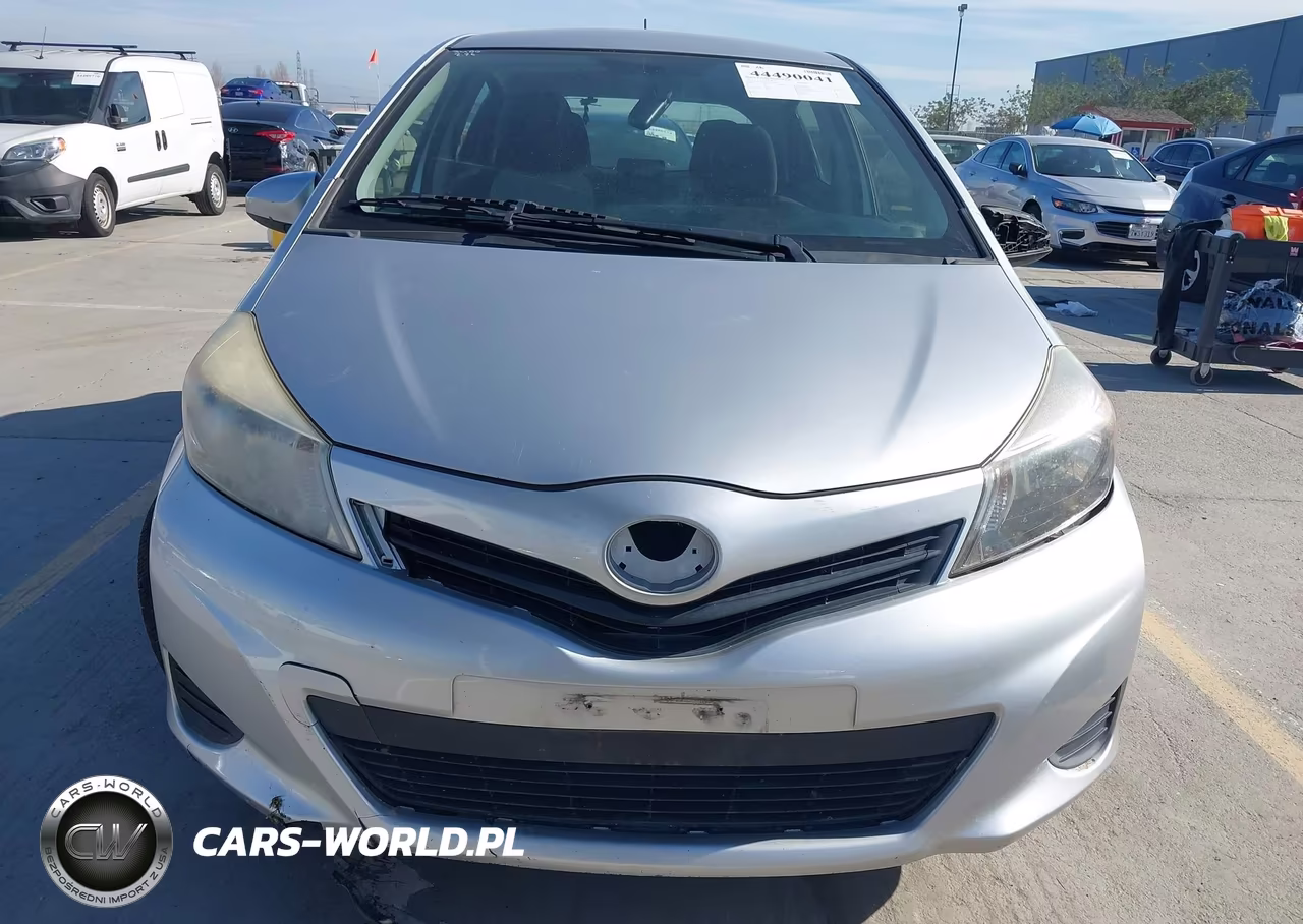 2012 Toyota Yaris Le VIN:JTDKTUD36CD523614 - 12
