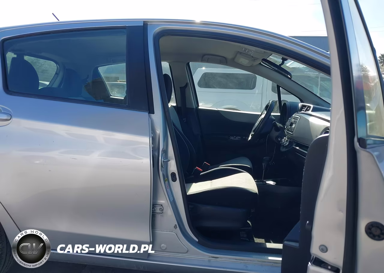 2012 Toyota Yaris Le VIN:JTDKTUD36CD523614 - 5