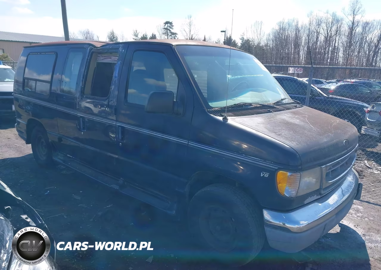 2000 Ford E-150 Recreational