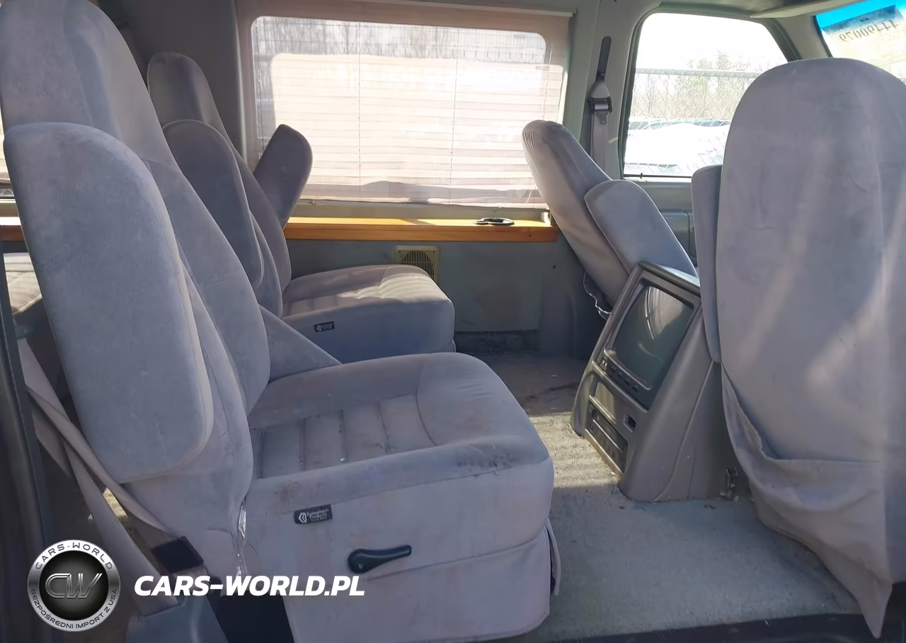 2000 Ford E-150 Recreational VIN:1FDRE14W5YHA07600 - 8