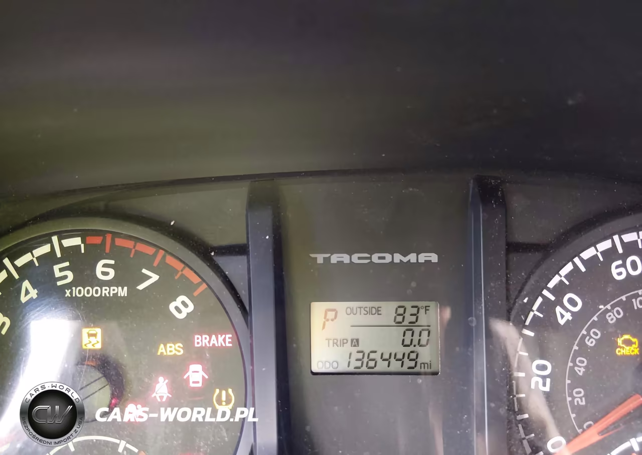 2017 Toyota Tacoma Sr VIN:5TFRX5GN2HX085573 - 7