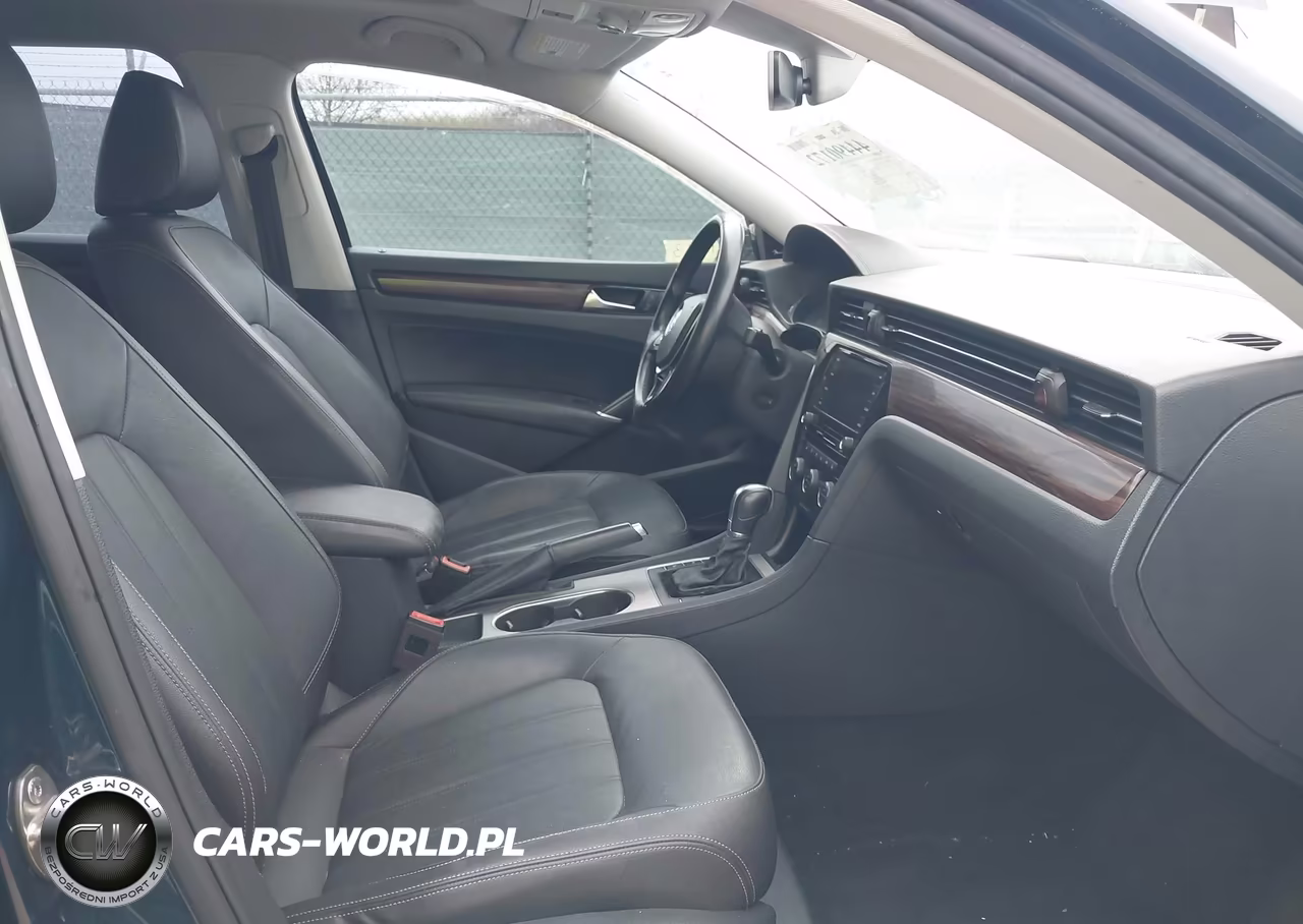 2020 Volkswagen Passat 2.0T Sel VIN:1VWCA7A38LC027121 - 5