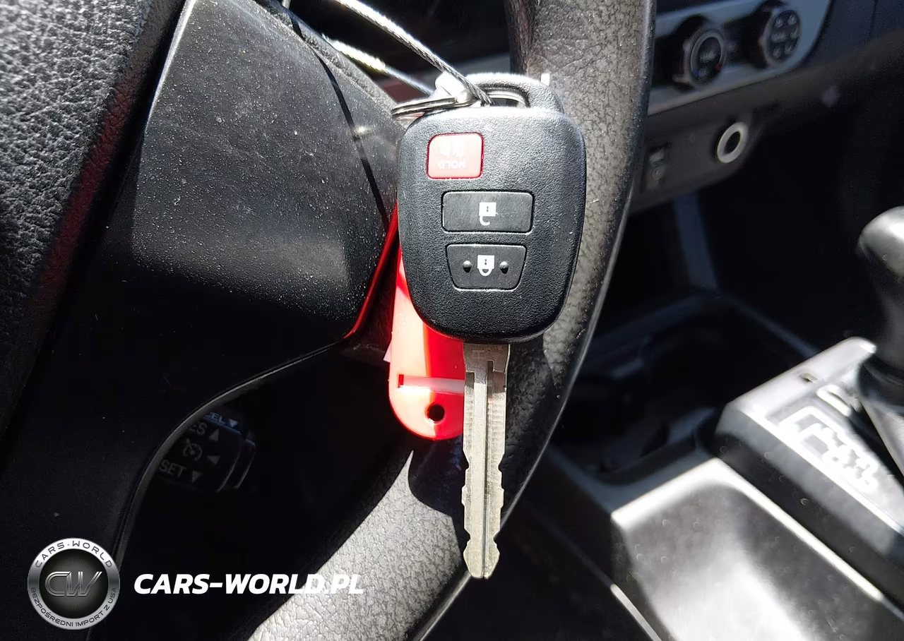 2016 Toyota Tacoma Sr VIN:5TFRX5GN2GX061840 - 11