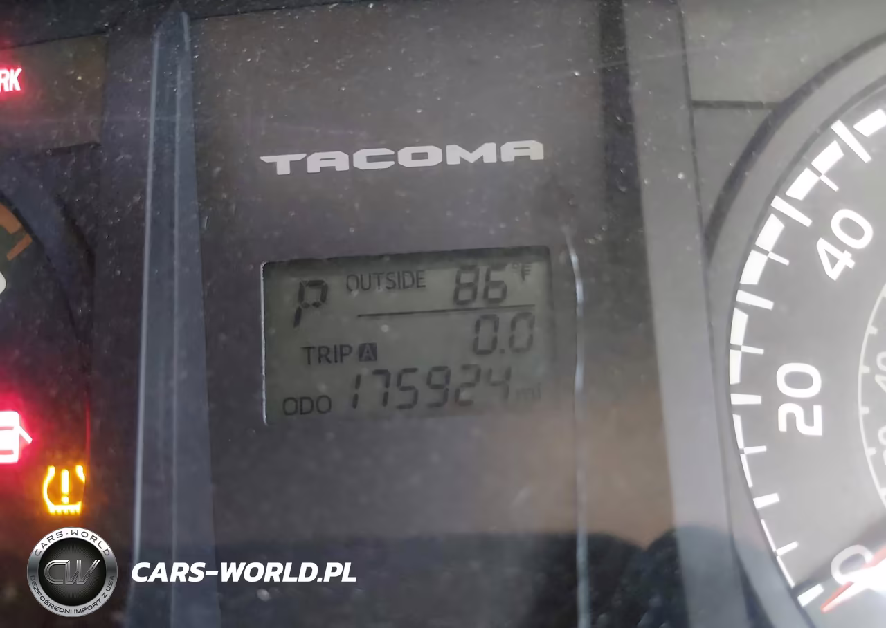 2016 Toyota Tacoma Sr VIN:5TFRX5GN2GX061840 - 16
